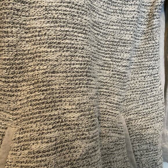 Lou & Grey Metallic Gray Sweater Pullover Size Small - Picture 4 of 9